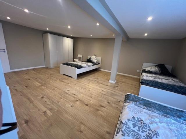 Serena Monteur Apartment Rodenbach  Eksteriør billede